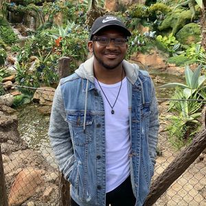 Meet your Posher, Corey